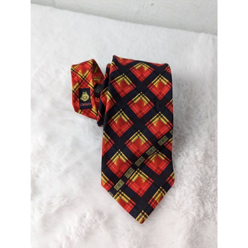 Gianni Versace Vintage Baroque V-motif‎ Tie Greek Key Red Chain Plaid